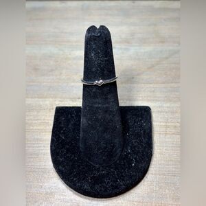 New! Dainty Heart Silver Tone Ring Size 5.5 Costume Jewelry Hypoallergenic